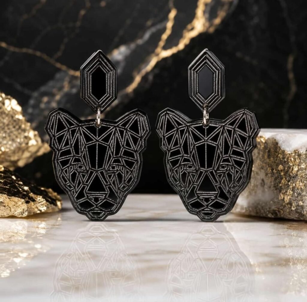 PENDIENTES PANTERA DE METACRILATO